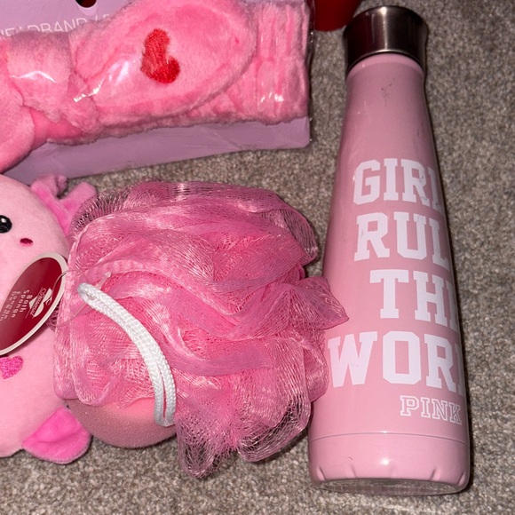 PINK Victoria's Secret Bottle and Spa Set - Pink and White - Picture 3 of 5